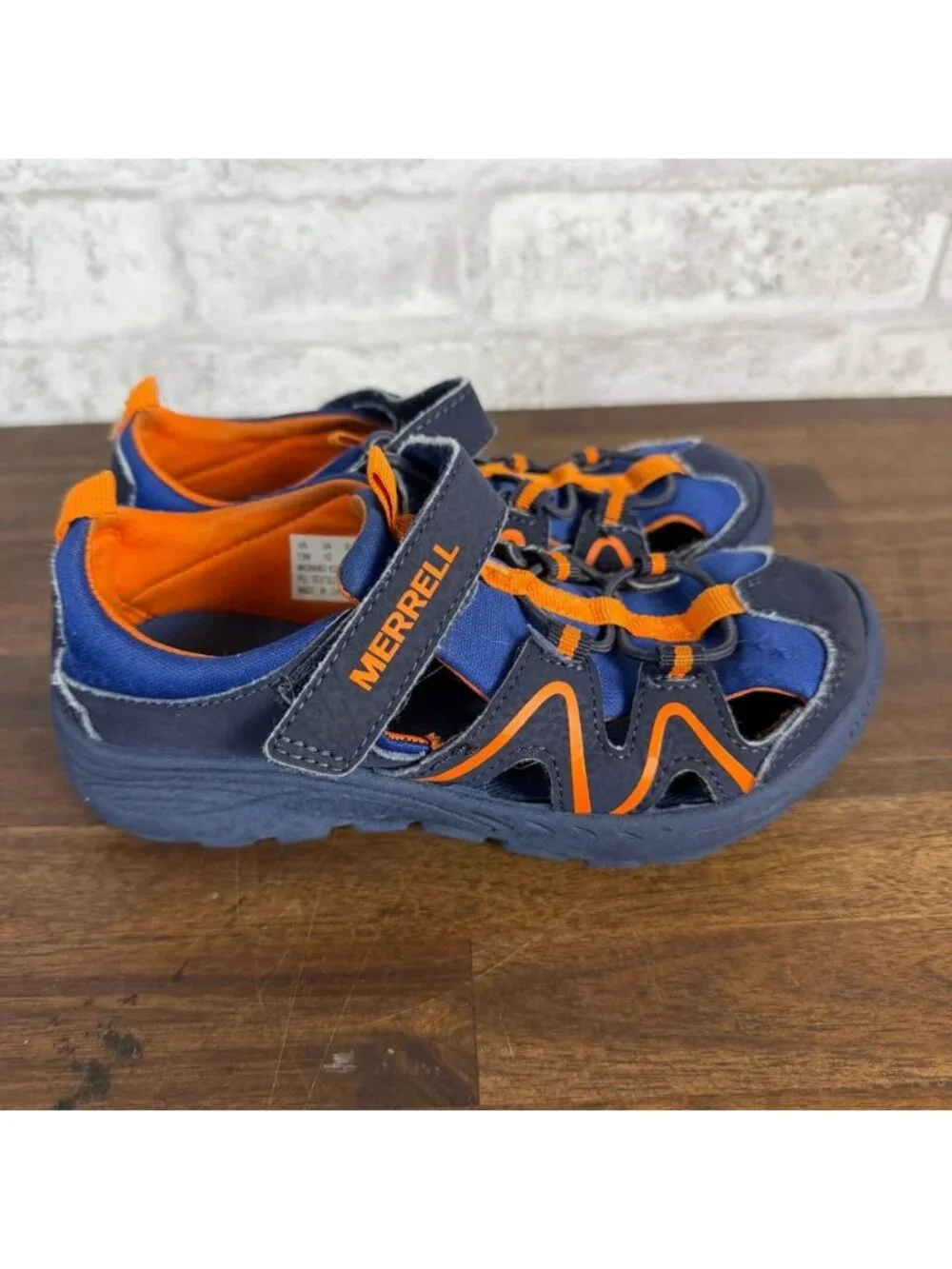 Merrell Hydro Explorer Kid size 13 4938